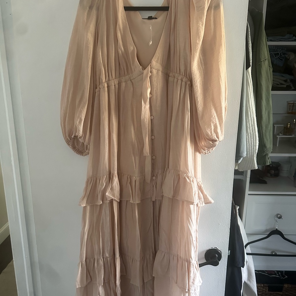 Elegant Cream Maxi Dress